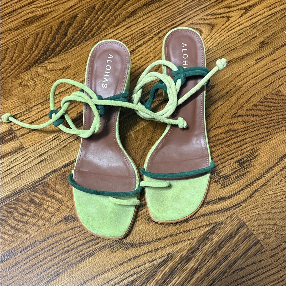 ALOHAS Lime and Forest Green Strappy Sandals